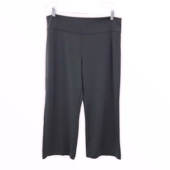 CAbi Pants - CAbi Gray Stretch Culottes/Wide Leg Gaucho Size L